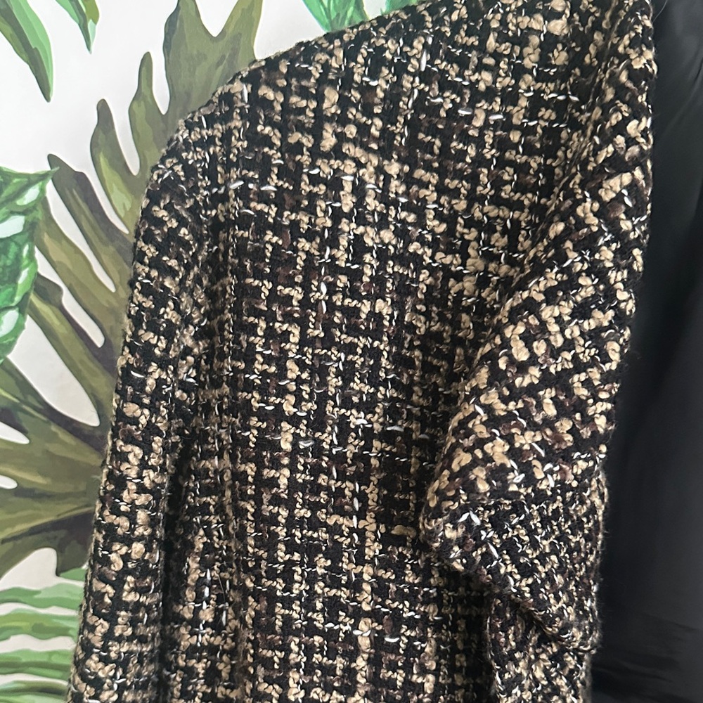 Genuine Wool Black and White Tweed Blazer - Picture 3 of 9